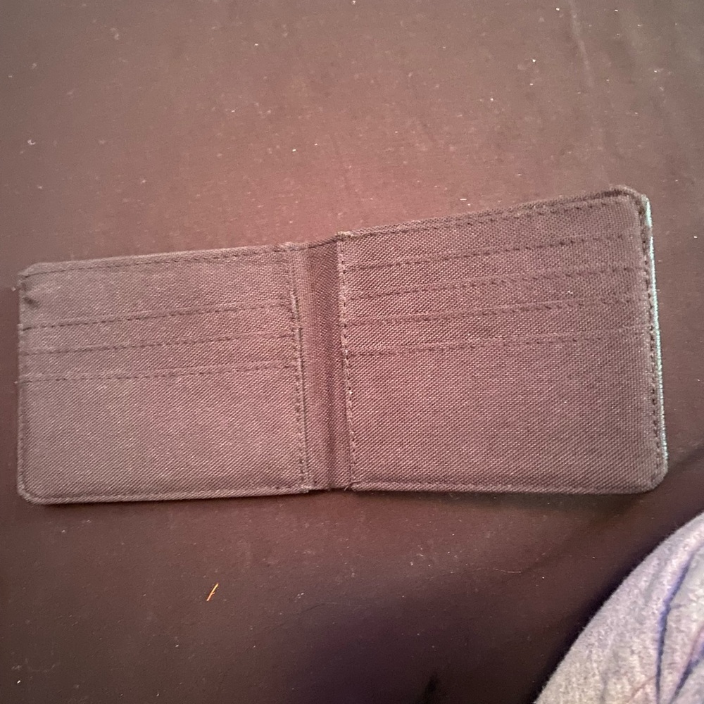 puma wallet - Picture 2 of 2